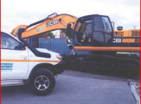  2012 30 T JCB Excavator