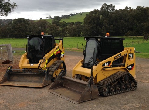  247B-2 Cat Skid Steer