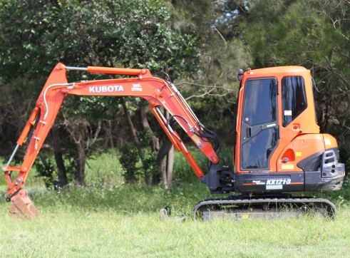 0.8 - 4 Tonne Excavators 4