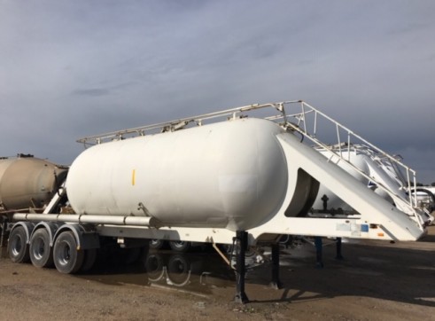 1 x Cement / Lime Site Storage Tanker