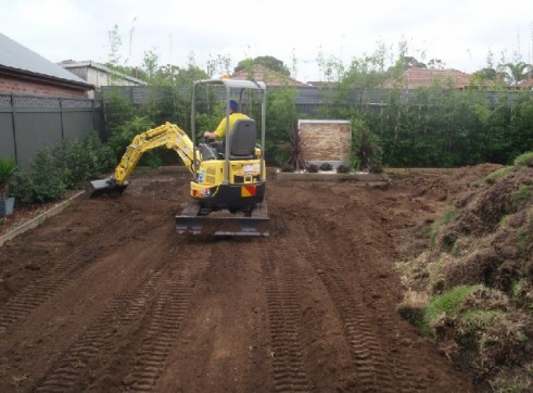 1.5 Tonne Excavator 