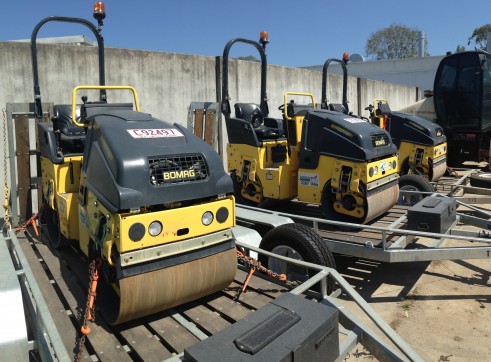 1.5t Roller on Trailer 2