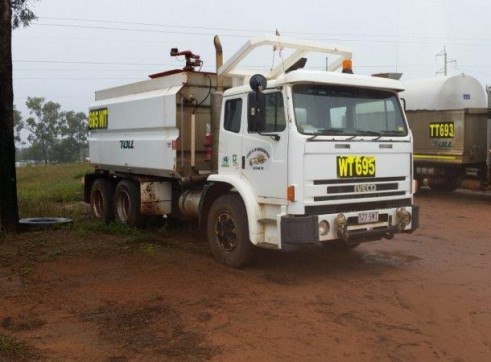 12,000L Body Water Trucks 1