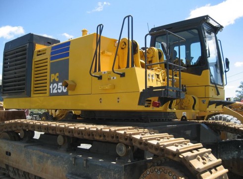 120T Komatsu PC1250 Excavator