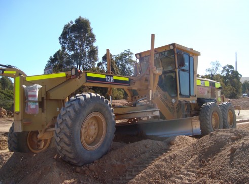 Grader 12-14 Foot 2