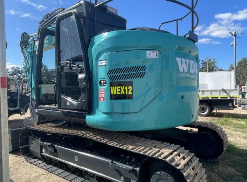 13T Kobelco SK135SR-7 2