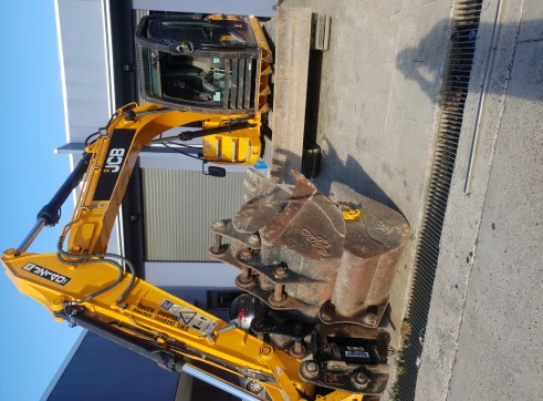 14 Tonne Excavator - Dry Hire 2