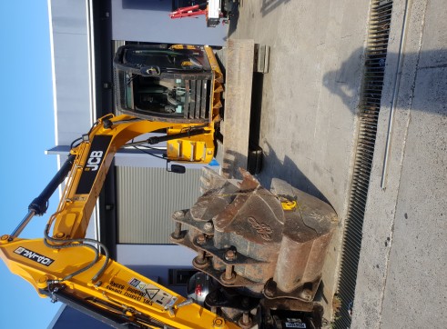 14 Tonne Excavator - Dry Hire 3