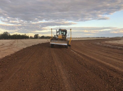 140M/H Graders 8