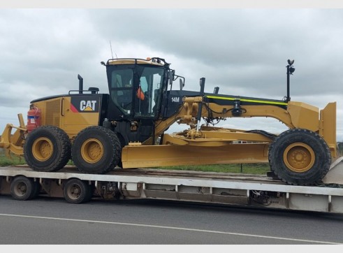 14H/M Caterpillar Graders