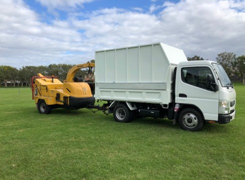 15 Inch Wood Chipper & Tipper Truck 1