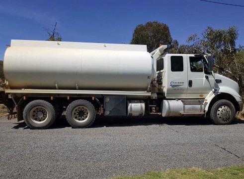 16,000L CAT Water Truck 2