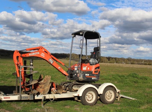 1.7T Kubota Excvator 4