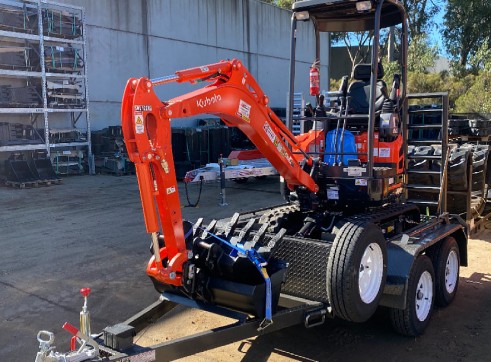 1.7t kubota mini excavator 1