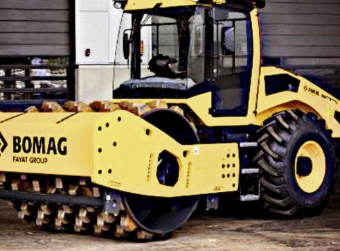 18T Bomag Padfoot Roller