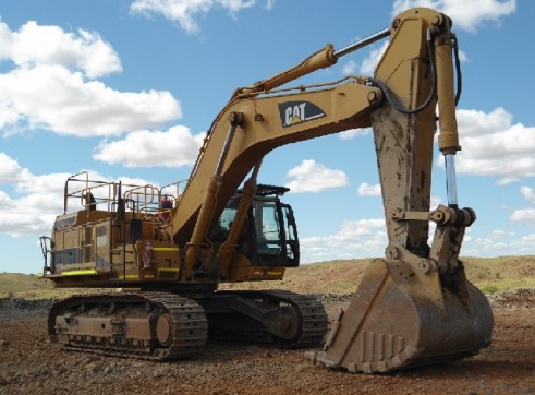 1x CAT 365 CL ME Excavator 3