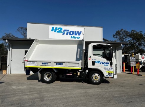 2 tonne Tri-Tipper