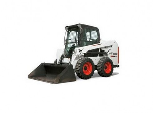 2.7T Bobcat Skidsteer 1