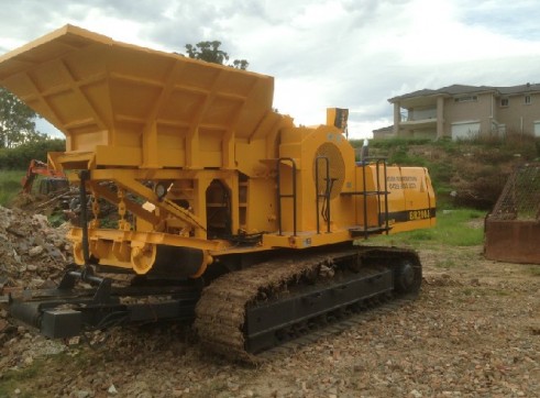 2000 Komatsu Jaw Crusher 3