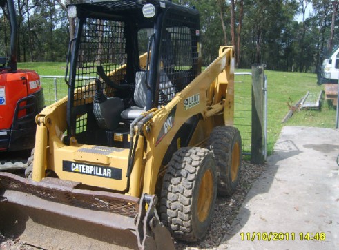 2003 Komatsu SK815 Bobcat