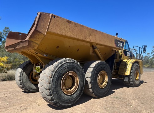 2005 Caterpillar 740 Moxy 2