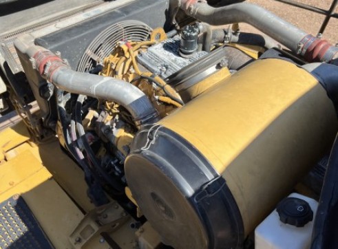 2005 Caterpillar 740 Moxy 7
