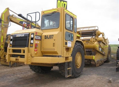 2007 Cat 623G Scraper 2