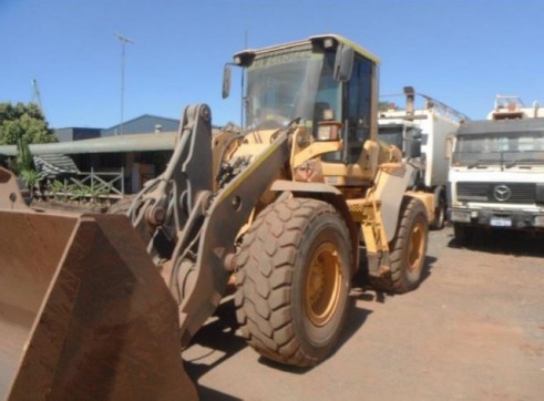 2008 Volvo L90F Wheel Loader 2