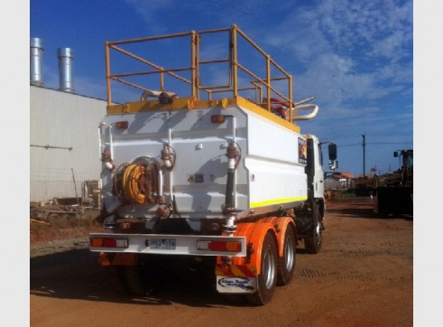 2011 Hino Water Cart 13,000L 2