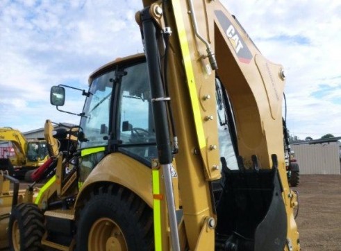 2012 CAT 432F Backhoe 2