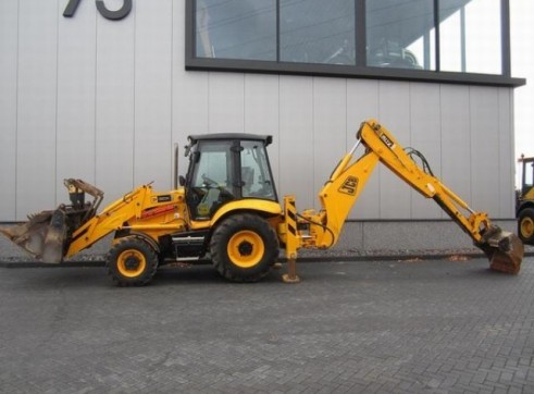 2012 JCB 3CX P21 ECO Backhoe 1