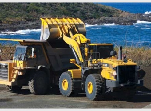 2012 KOMATSU WA500-6 Loader 1