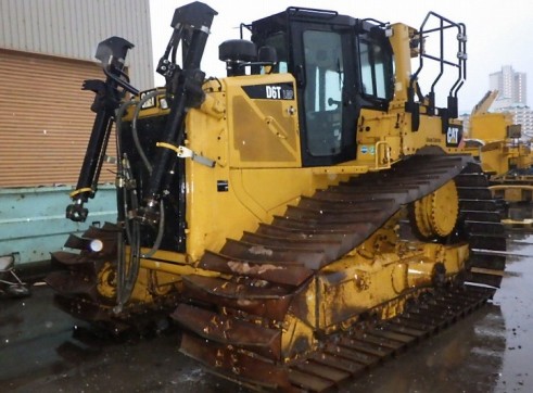 2017  D6T LGP Dozer
