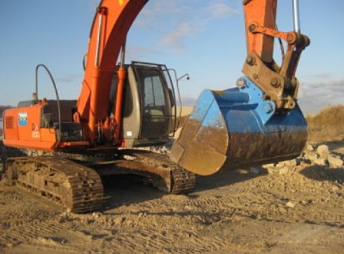 20T Hitachi Excavators  1