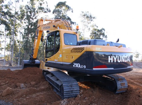 21T Excavator Hyundai R210LC-9  3