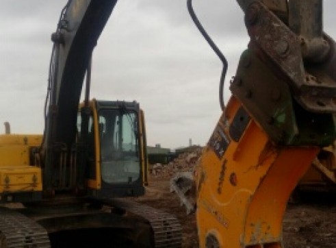 21T Volvo Excavator 2