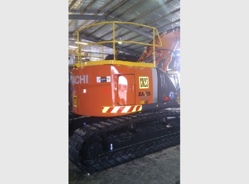 22 ton excavator with GPS 2