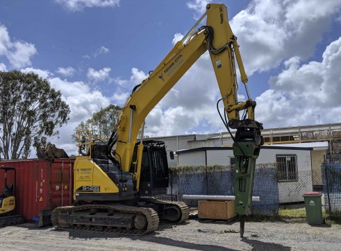 23.5T Sumitomo Excavator 2