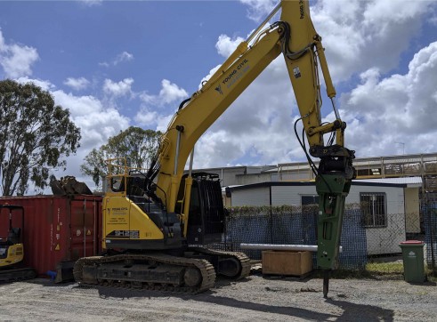 23.5T Sumitomo Excavator 4