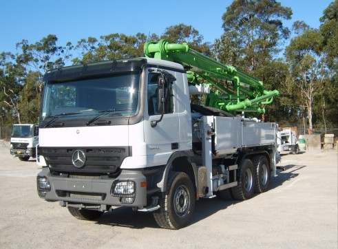 24m Truck Mounted Concrete Pump with 4 Section ...