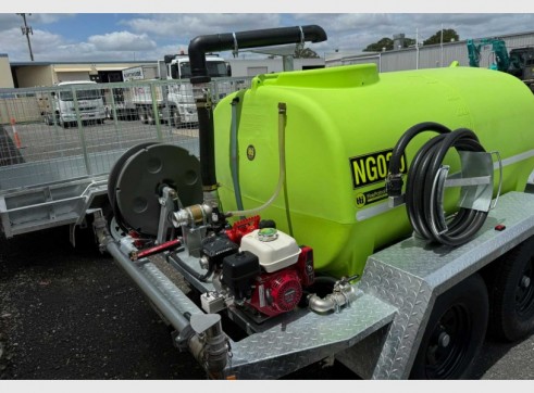 2,500L Water Trailer 3