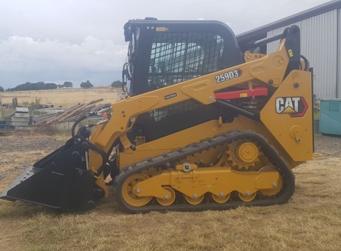 259D Cat skid steer posi track