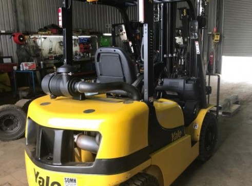 2.5T Forklift 6