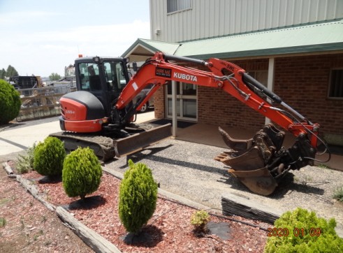 2T Kubota Excavator 3