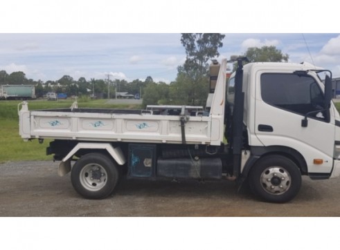 2.5T Tipper (car licence)