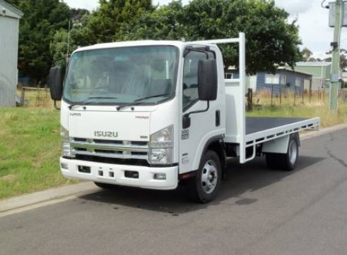 2T Isuzu Tray Truck 1