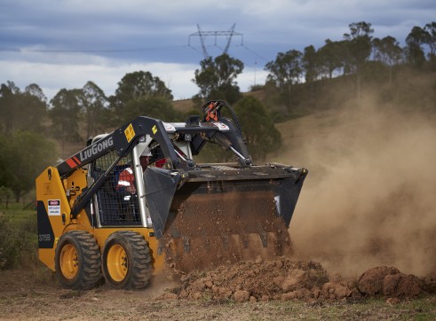 3 Tonne Skid Steer - Liugong 2