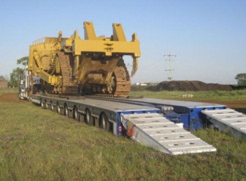 3 x 100T Low Loaders 1