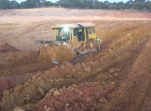 3 x Caterpillar D8T Dozers 3