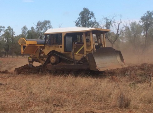 3 x Caterpillar D8T Dozers 4